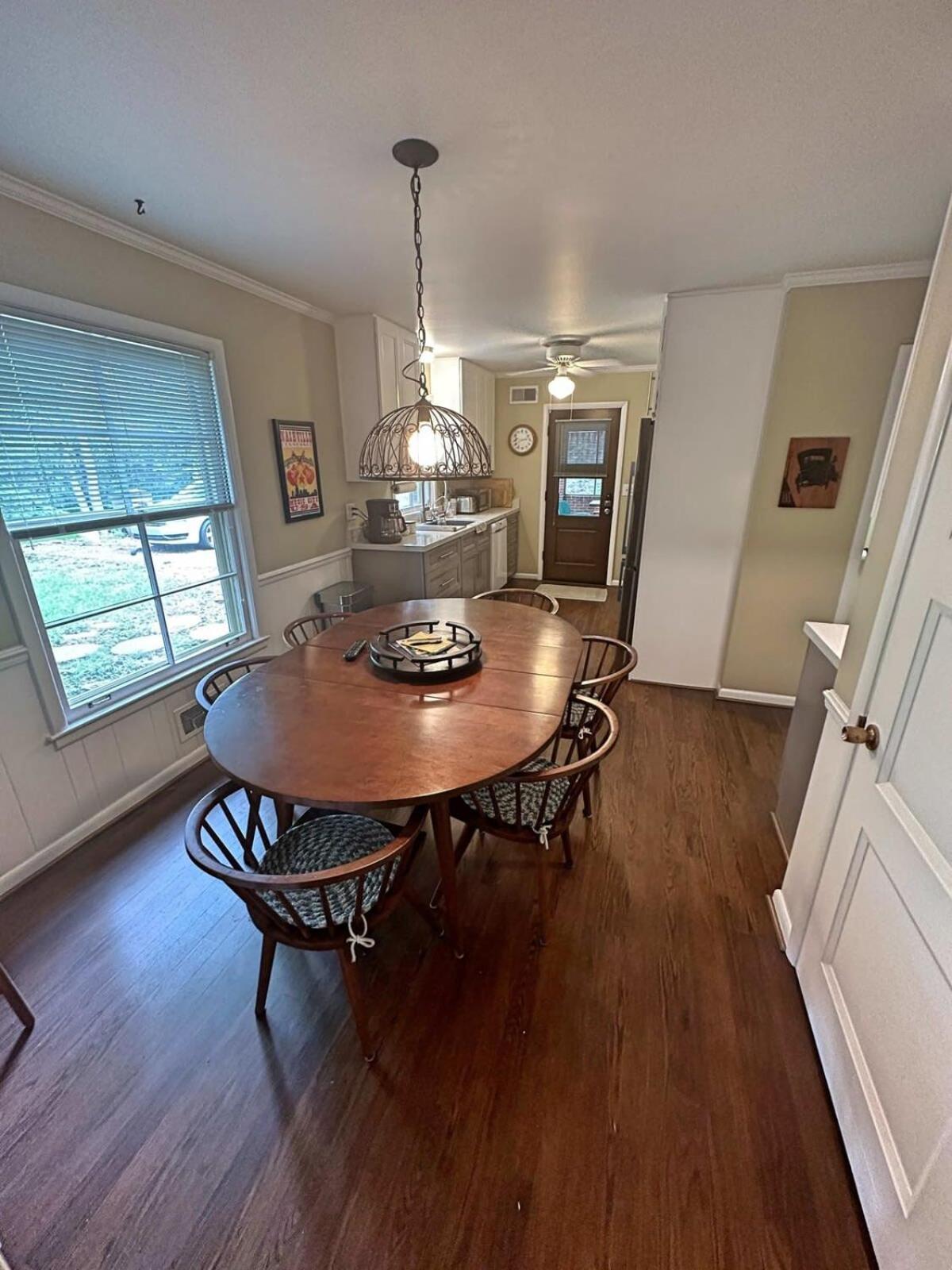 Nashville Elegance Enjoy Southern Comfort In Style Exterior photo